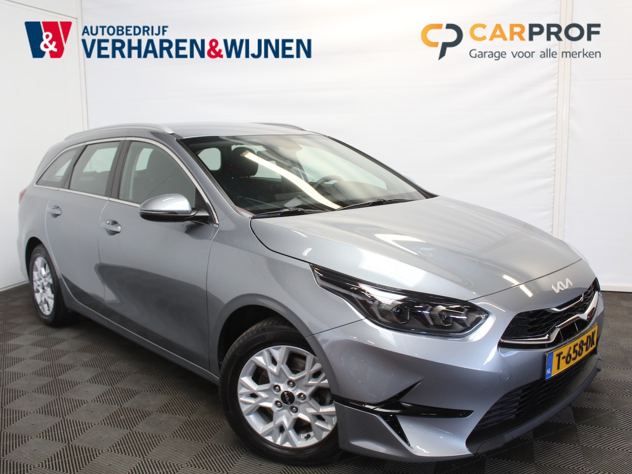 Kia Cee'd Sportswagon - Ceed 1.5 T-GDi DynamicLine CLIMATE | CARPLAY | CAMERA | ADAPCRUISE | LED | DAB | NAVI | LM - AutoWereld.nl