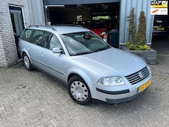 Volkswagen Passat Variant - 1.8 Turbo Trendline