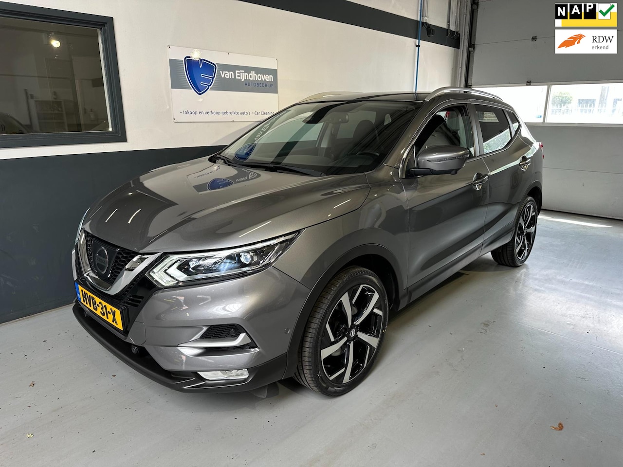Nissan Qashqai - 1.6 Tekna 19inch|Navi|360cam - AutoWereld.nl