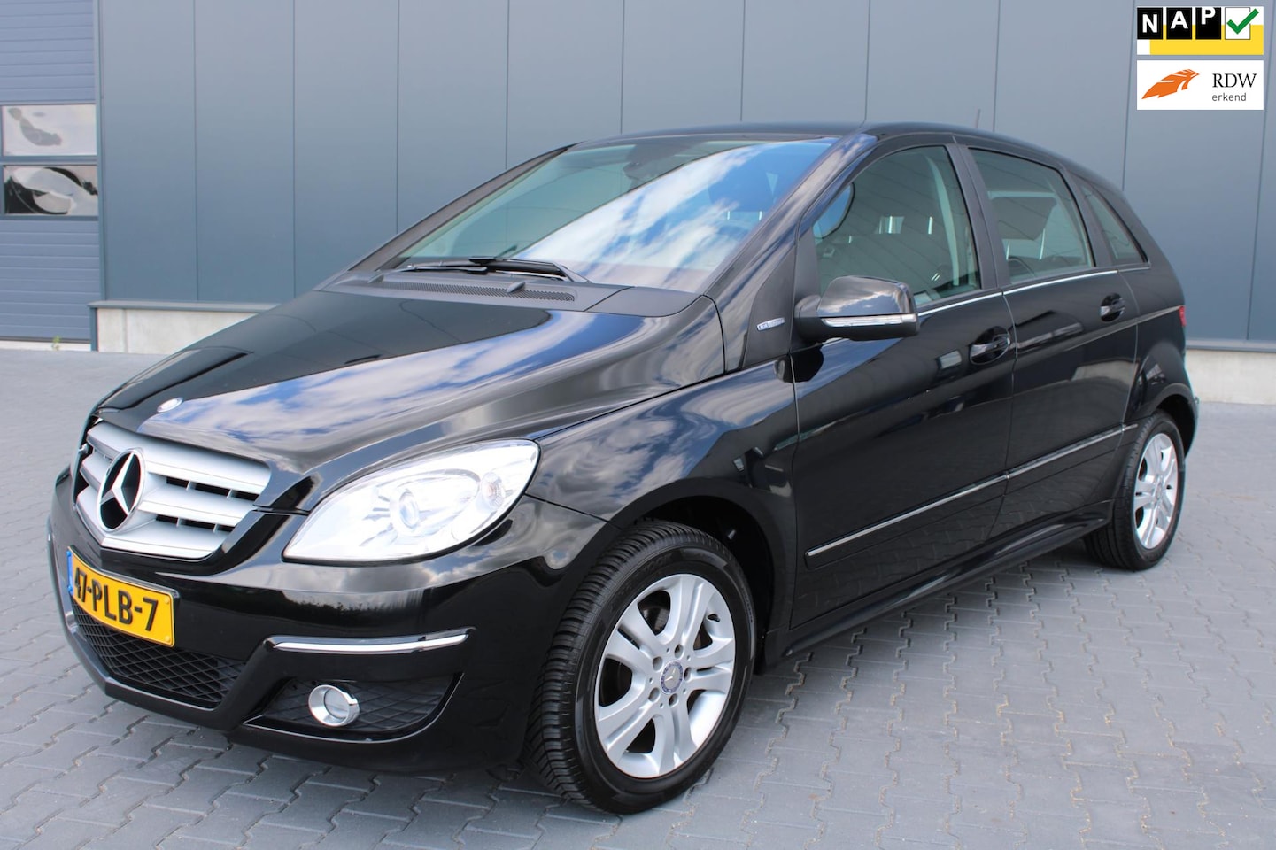 Mercedes-Benz B-klasse - 180 BlueEFFICIENCY Business CLass Cuise Controle Trekhaak - AutoWereld.nl