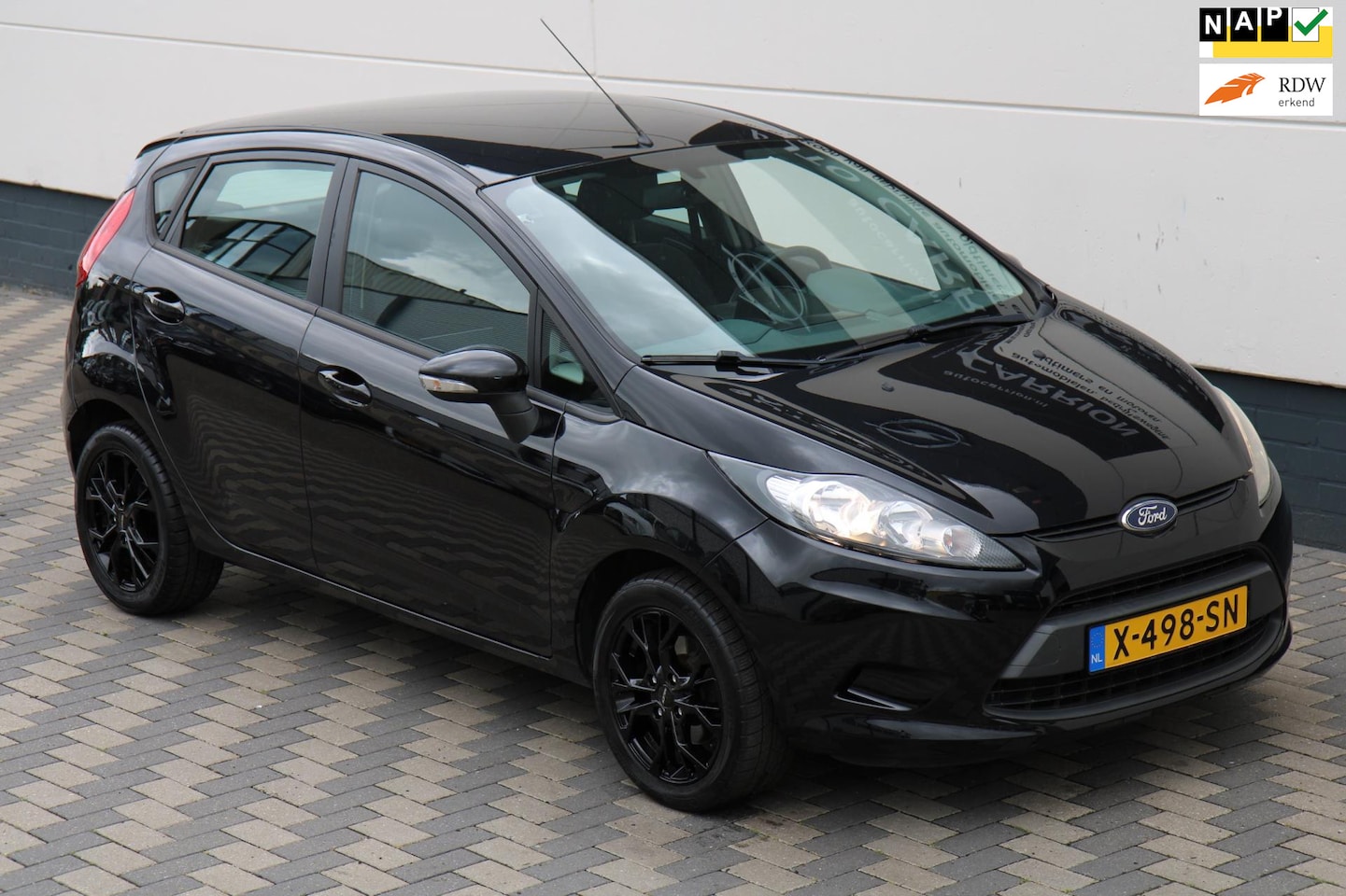 Ford Fiesta - 1.25 Airco Camera CarPlay LMV incl. beurt & APK - AutoWereld.nl