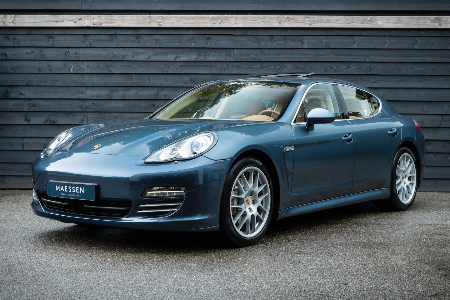 Porsche Panamera - 4.8 4S Youngtimer - Een eigenaar - Porsche onderhouden - AutoWereld.nl