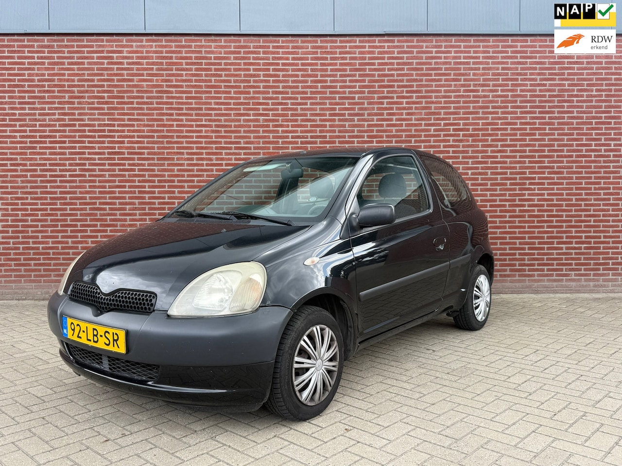 Toyota Yaris - 1.0 VVT-i / 3-deurs / NAP / APK - AutoWereld.nl