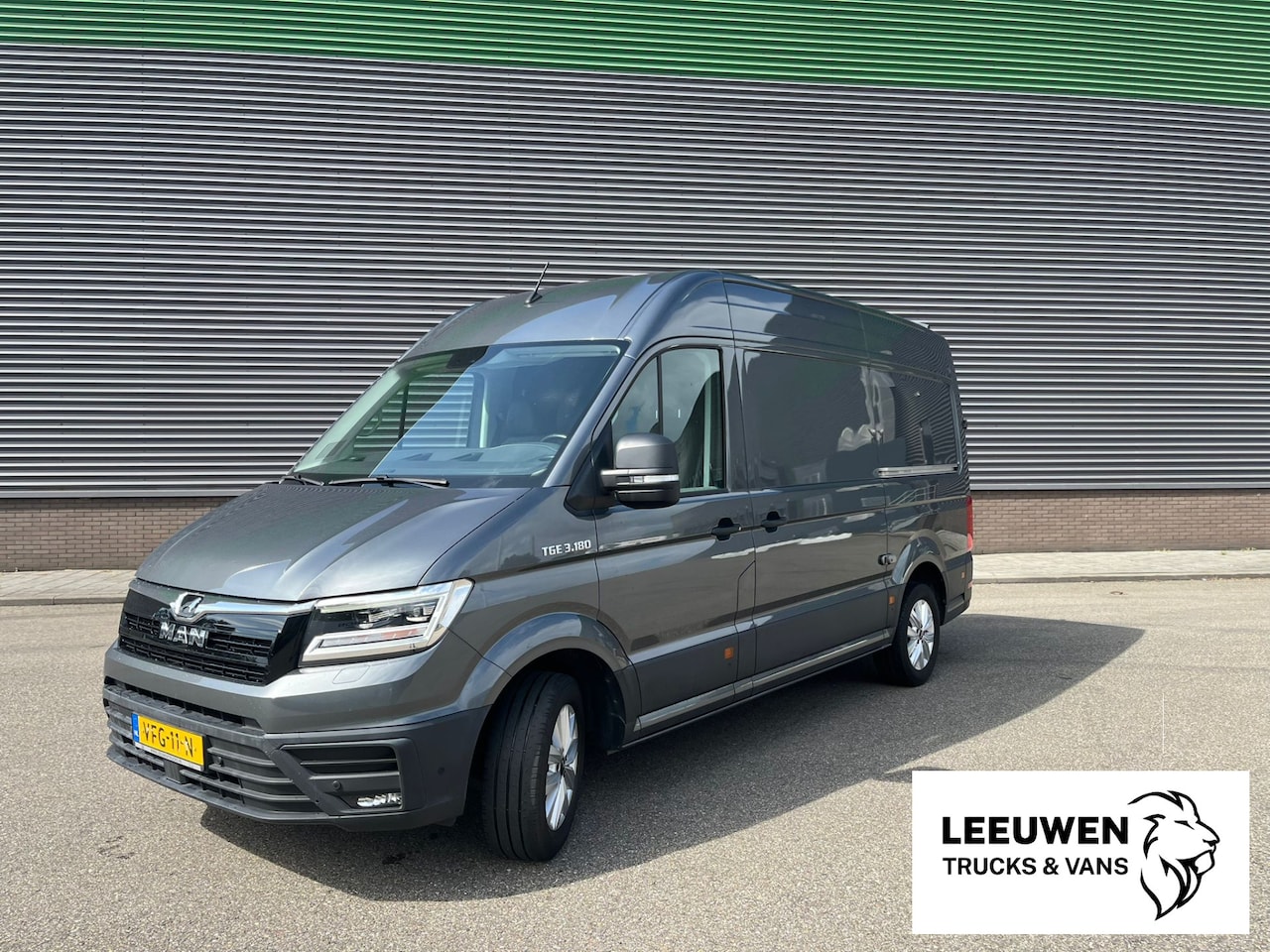 MAN TGE - MAN TGE 3.180│2x schuifdeur | 2.0 TDI 177PK│L3H3│8-Traps Automaat - AutoWereld.nl