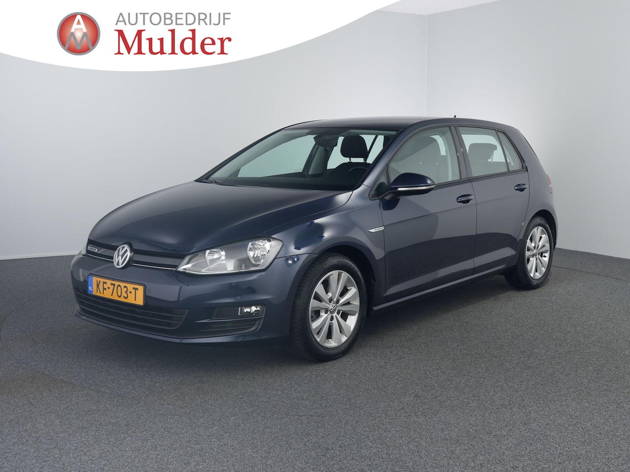 Volkswagen Golf - 1.0 TSI Connected Series | Camera | Carplay | Trekhaak | - AutoWereld.nl