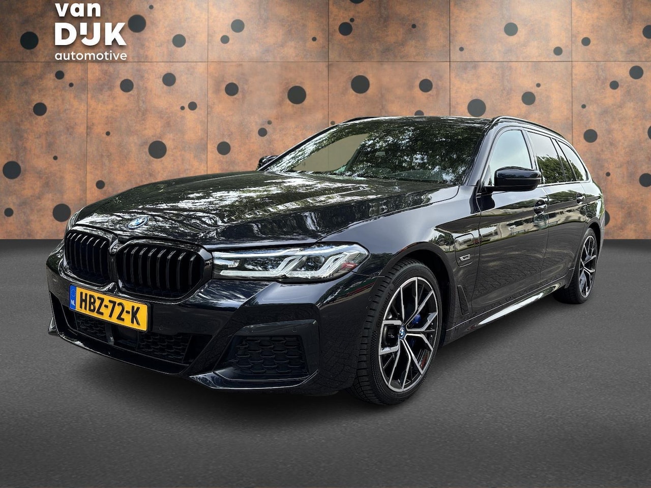 BMW 5-serie Touring - 530e xDrive Business Edition. M Sport Hybrid 292PK Pano dak Head up Display  Co Pilot Adap - AutoWereld.nl