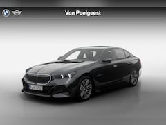 BMW 5-serie - Sedan 530e M Sport Edition | M Sport Pro | Innovation Pack | Travel Pack | Comfort Pack
