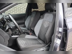 Volkswagen Taigo - 1.0 TSI R-Line | App connect | Achteruitrijcamera | Automatische Airco