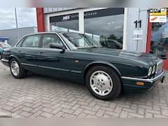 Jaguar XJ - 3.2 Executive Volledige Documentatie