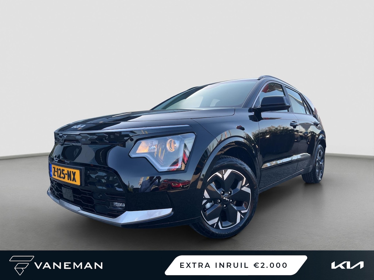 Kia Niro EV - DynamicLine 64.8 kWh | Automaat | Navi | Camera | Cruise | LMV | H-Leder | - AutoWereld.nl