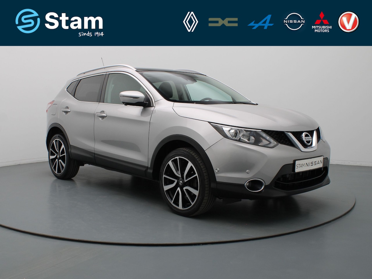 Nissan Qashqai - 1.2 Tekna 360° Camera | Cruise | Navi | Parkeersens. v+a | Panoramadak - AutoWereld.nl