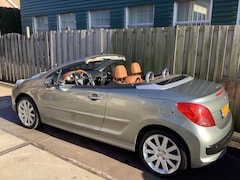 Peugeot 207 CC - 1.6-16V T Féline