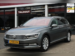Volkswagen Passat Variant - 1.4 TSI ACT Highline Business R - PANORAMADAK, TREKHAAK, ALCANTARA, NAVIGATIE, LED