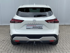 Nissan Qashqai - 1.3 MHEV Xtronic CVT Tekna + Design Pack Navigatie, Panoramadak, Climate Control, Cruise C