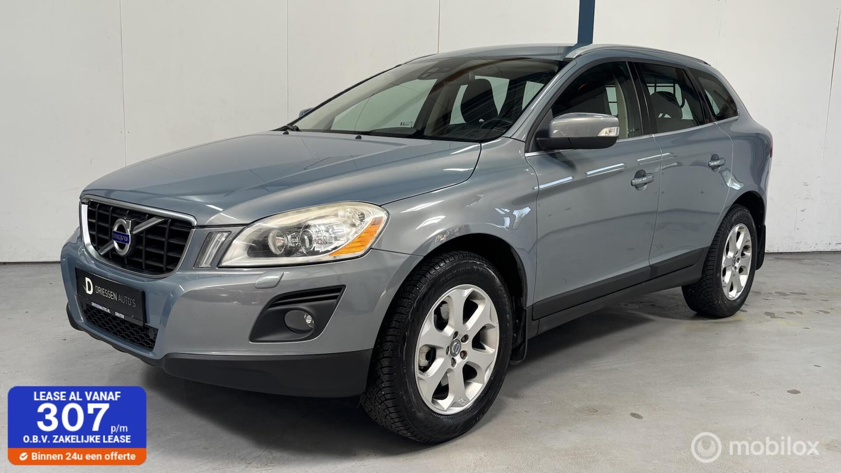 Volvo XC60 - 3.0 T6 AWD Momentum YOUNGTIMER - AutoWereld.nl
