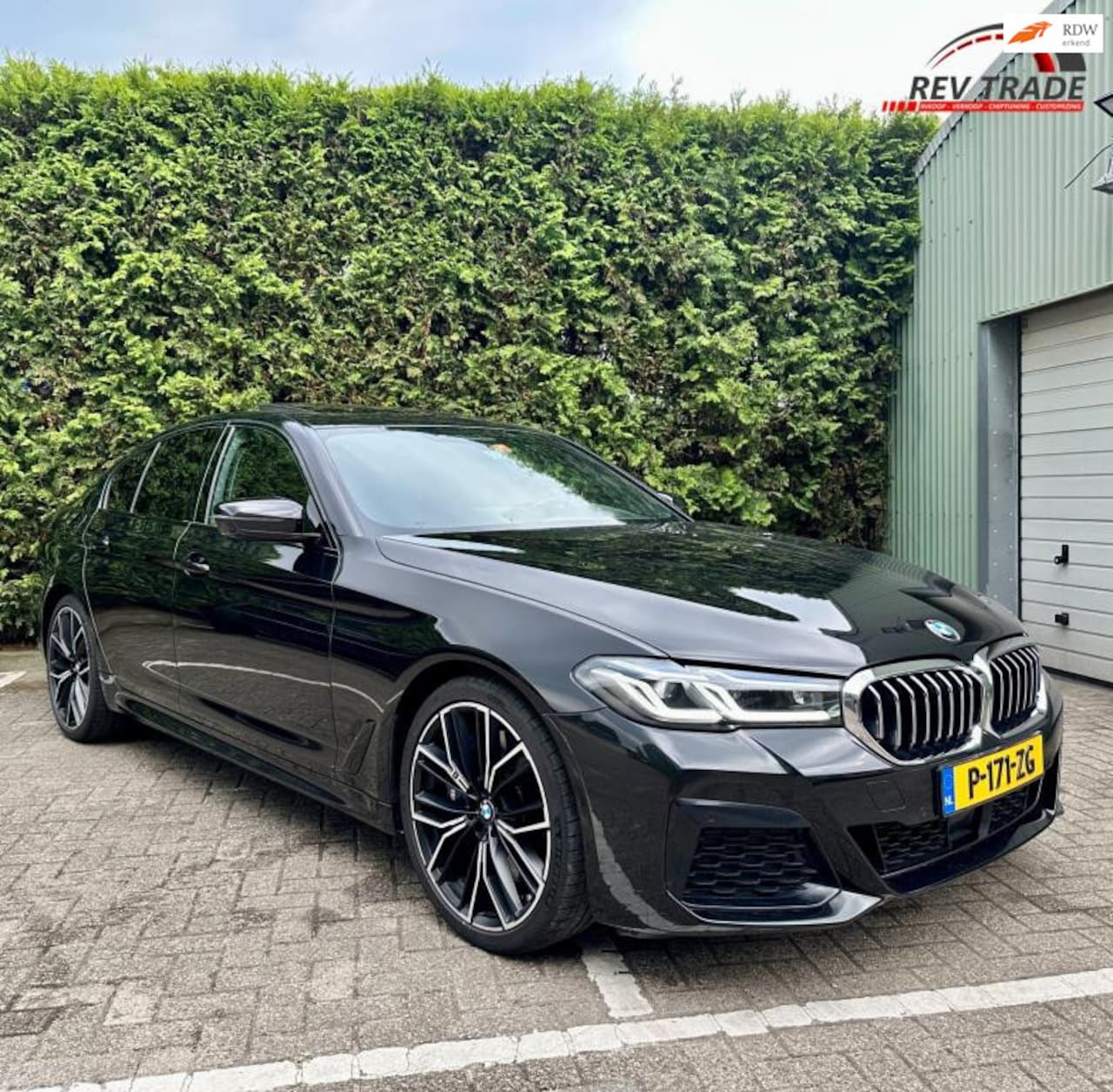 BMW 5-serie - 530D - M Sport - High Executive - Laser - HUD - Leder - Pano - AutoWereld.nl