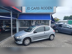 Peugeot 206 - 1.4 Gentry Inruil koopje 8 stuks te koop