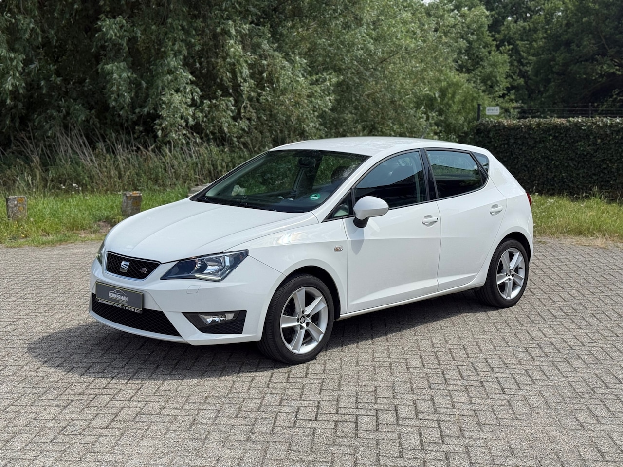 SEAT Ibiza - 1.2 TSI FR 110PK I 6BAK I CRUISE I SPORT I BLUETOOTH I DIKKE UITV. - AutoWereld.nl