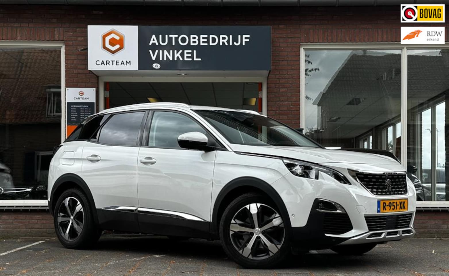 Peugeot 3008 - 1.2 PureTech Allure* Trekhaak*360 Camera*Carplay* Cruisecontrol - AutoWereld.nl