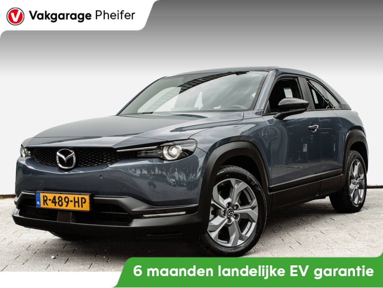 Mazda MX-30 - e-SkyActiv EV 145 Exclusive-line 36 kWh 3-Fase/ Half leer/ Stoel-stuurverwarming/ Camera/ - AutoWereld.nl