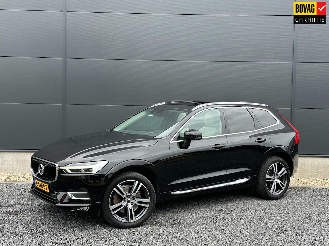 Volvo XC60 - 2.0 D5 AWD Inscription Panodak | Apple Carplay | Elektr. stoelen met memory | Clima - AutoWereld.nl