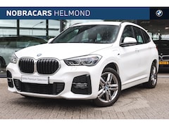 BMW X1 - xDrive25e M Sport Automaat / Sportstoelen / LED / Stuurverwarming / Cruise Control / Stoel