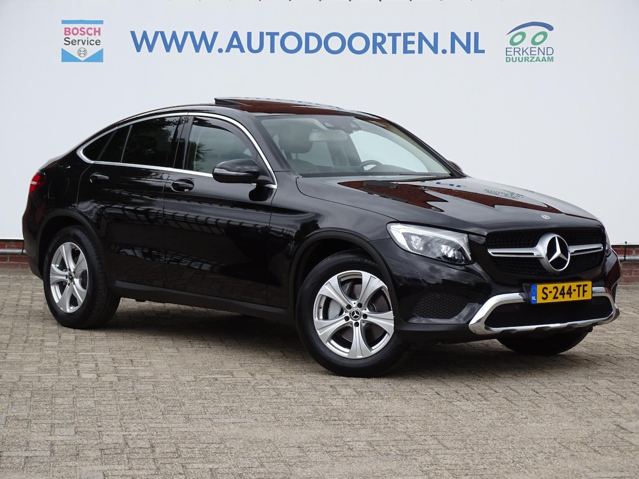 Mercedes-Benz GLC-klasse Coupé - 250 4MATIC Premium Plus|TREKHAAK|PANO|CAM| - AutoWereld.nl