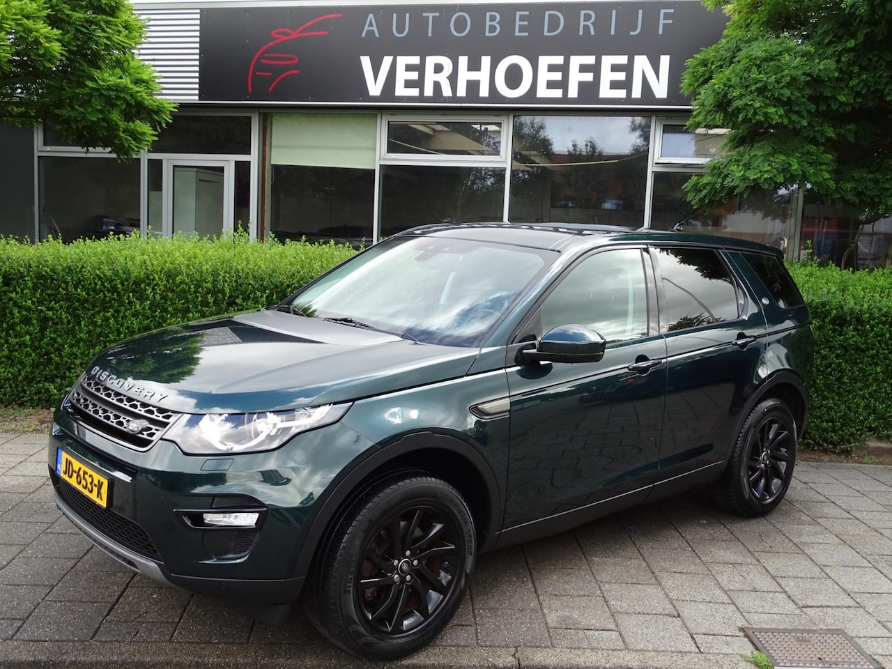 Land Rover Discovery Sport - 2.0 eD4 E-Capability Urban Series SE - PANORAMADAK - NAVIGATIE - CLIMATE / CRUISE - TREKHA - AutoWereld.nl