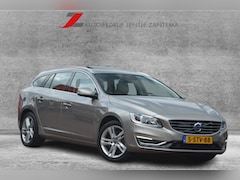Volvo V60 - 2.4 D6 AWD Plug-In Hybrid Summum | Navigatie | Premium sound | Camera | Stand-kachel | NL