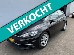 Volkswagen Golf - 1.0 TSI Highline Business R - Carplay