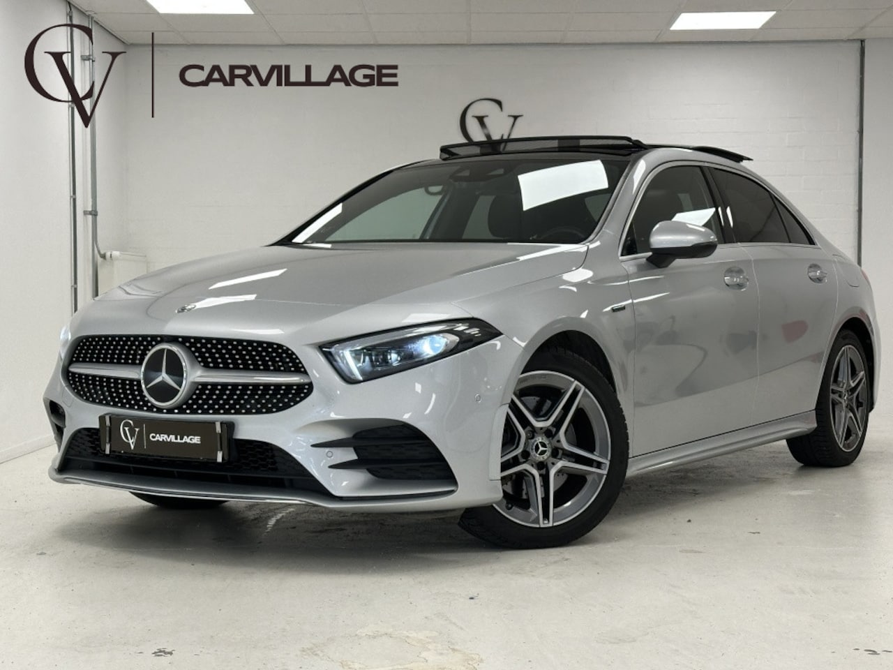 Mercedes-Benz A-klasse - 250 e Premium Plus | Stoelkoeling!! | Distronic | 360 camera | - AutoWereld.nl