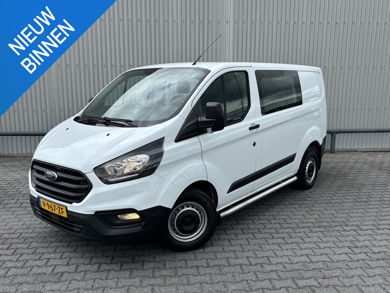 Ford Transit Custom - 280 2.0 TDCI L1H1 Ambiente*A/C*3PERSOONS - AutoWereld.nl