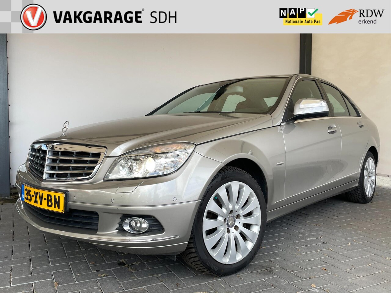Mercedes-Benz C-klasse - 320 CDI Elegance|NAP|V6 Automaat|Stoelverwarming|4x nieuwe banden - AutoWereld.nl