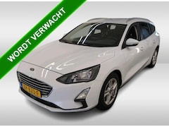 Ford Focus Wagon - 1.0 EcoBoost Edition Business / Cruise-ctr. / navi / roofrail / lm velgen / Trekhaak /