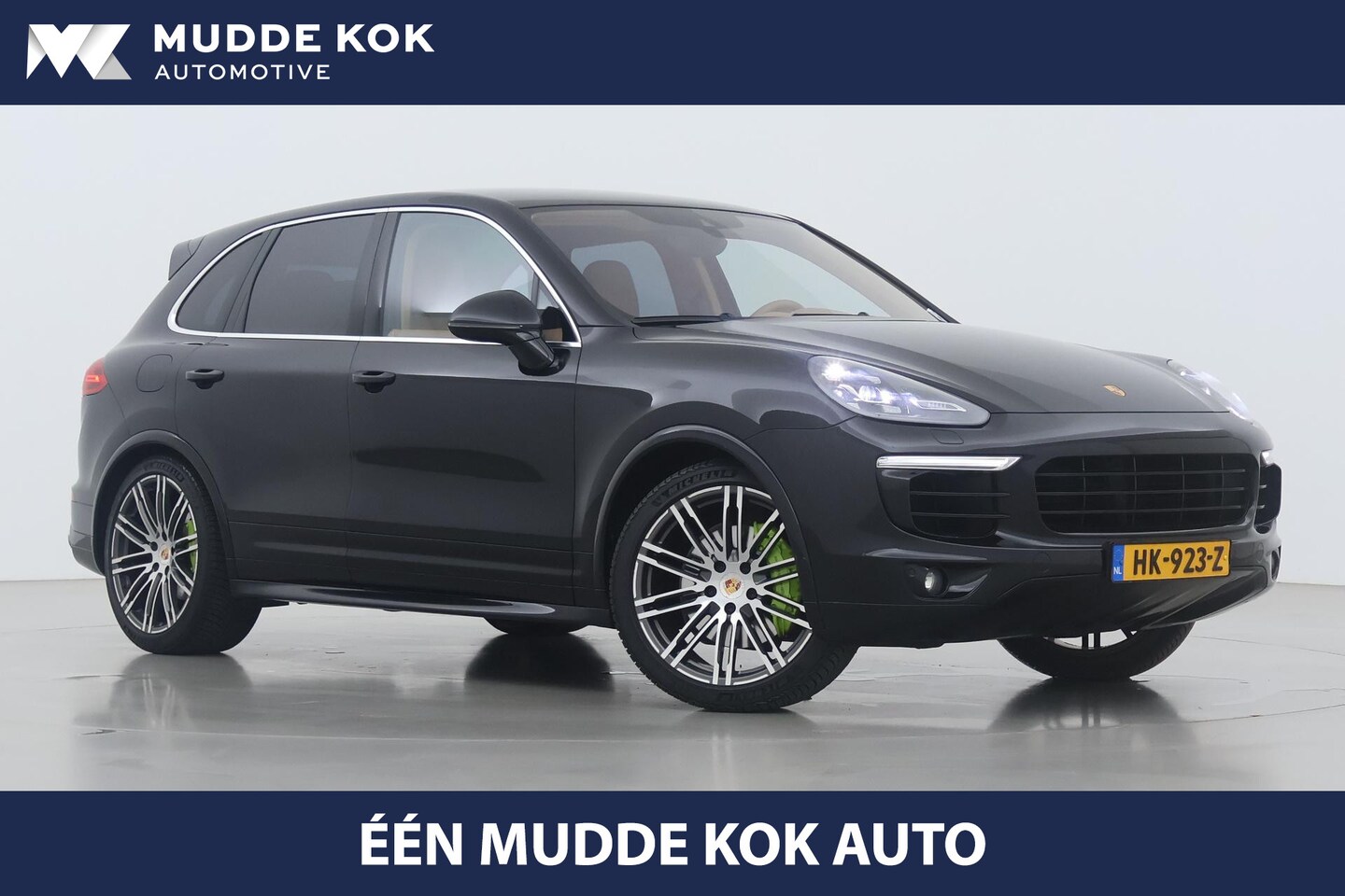 Porsche Cayenne - 3.0 S E-Hybrid | Bose Audio | Luchtvering | 21 Inch | Vol-Leder - AutoWereld.nl