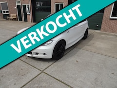 BMW 1-serie - 118i High Executive
