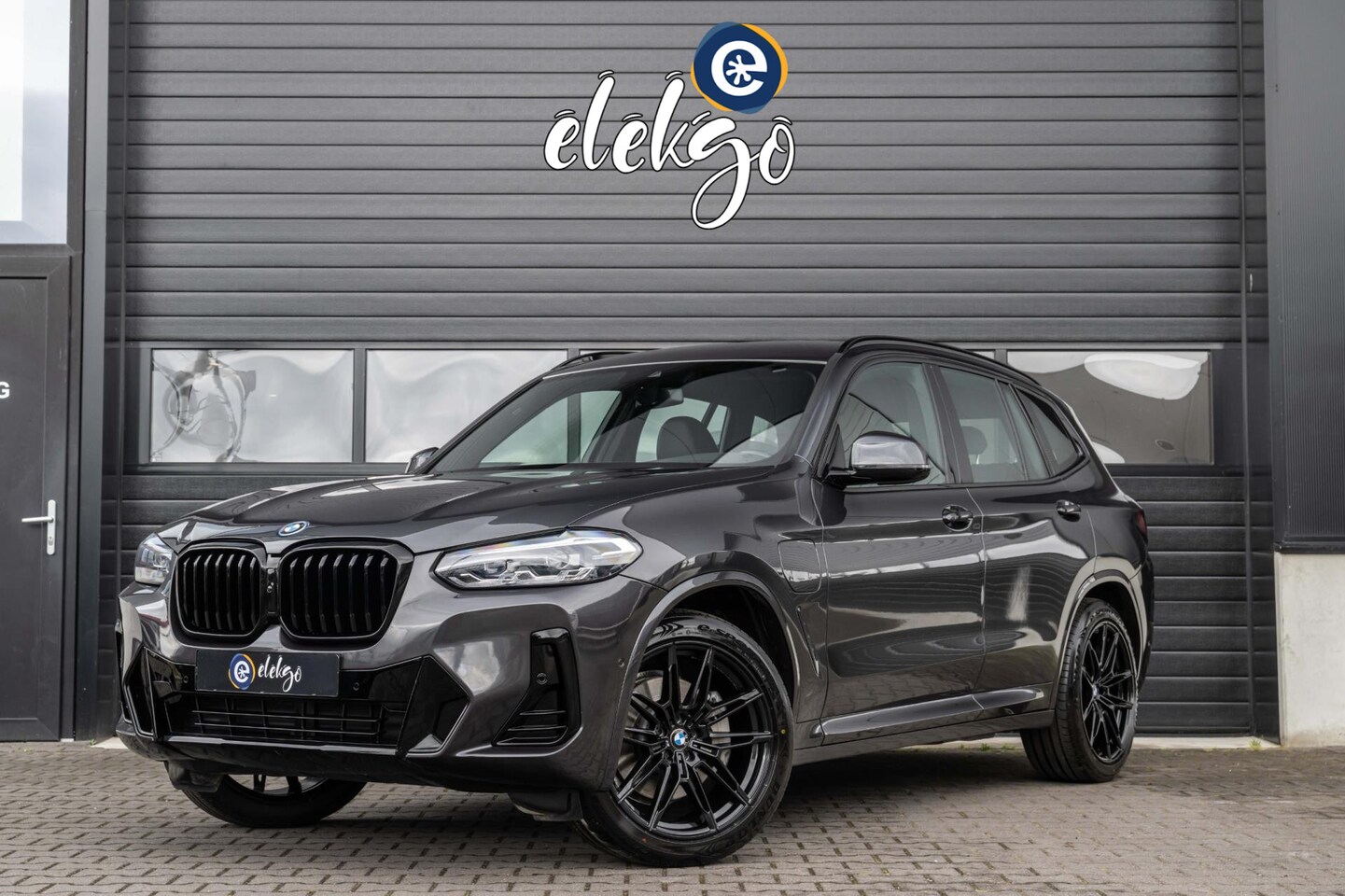 BMW X3 - XDrive30e M-Sport|SHADOWLINE|CAM|LEDER|20"| - AutoWereld.nl