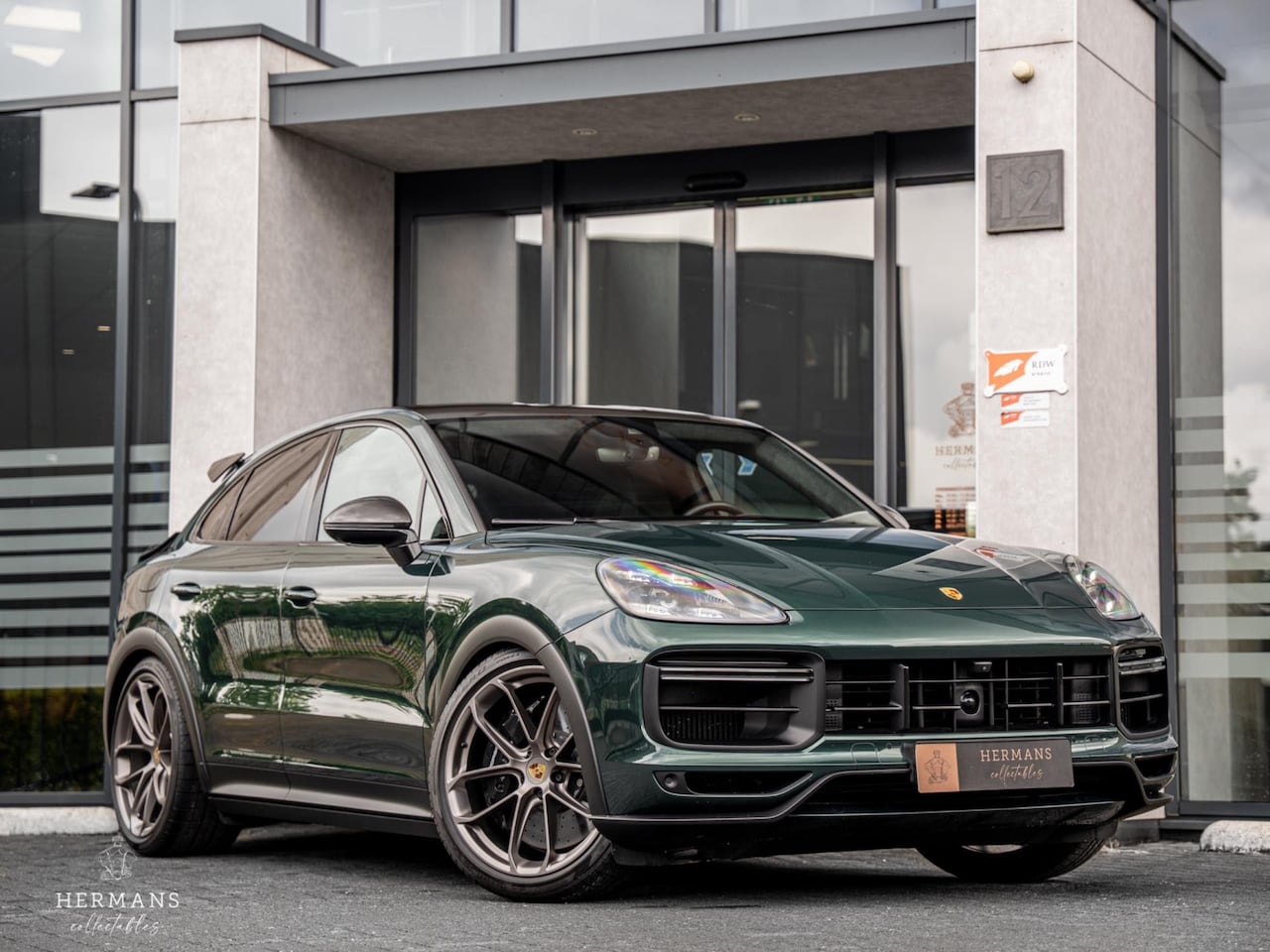 Porsche Cayenne Coupé - 4.0 Turbo GT / PTS / Carbon / 18-Way / Sport-Chrono / InnoDrive - AutoWereld.nl