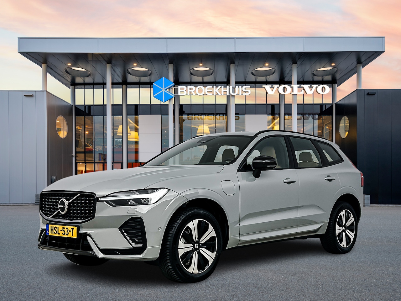 Volvo XC60 - T6 Recharge AWD Plus Dark | 19' | Luchtvering | Panoramadak | Leder | Trekhaak | Stoel/stu - AutoWereld.nl