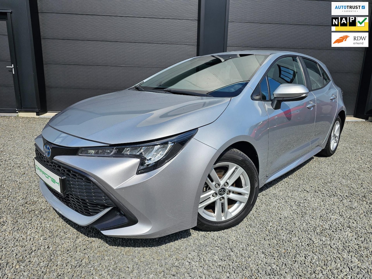 Toyota Corolla - 1.8 Hybrid Business | 1e Eig. | Navi | ECC | LM | - AutoWereld.nl