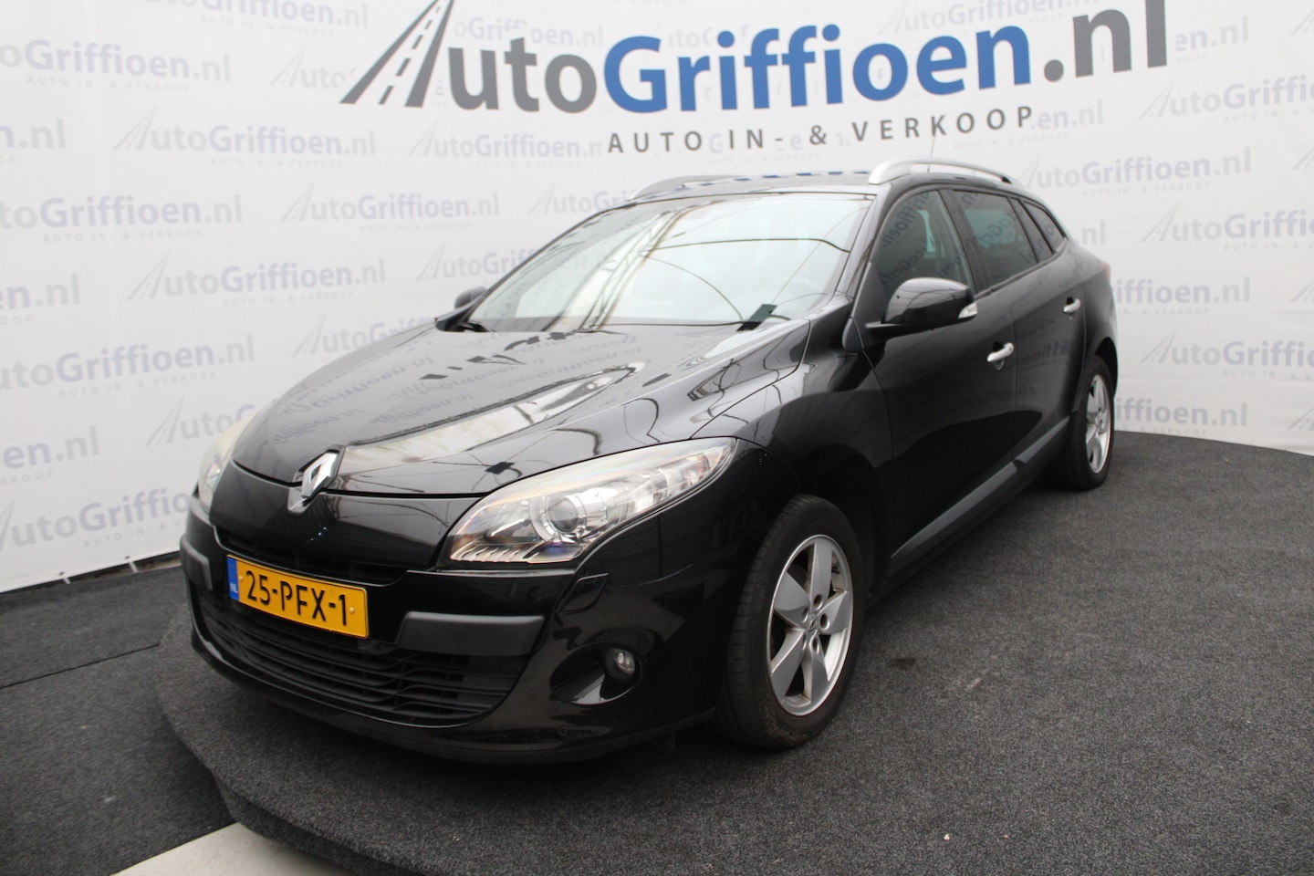 Renault Mégane Estate - 1.4 TCe Dynamique nette station met navi - AutoWereld.nl