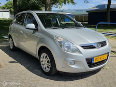 Hyundai i20 - 1.2i Business Edition