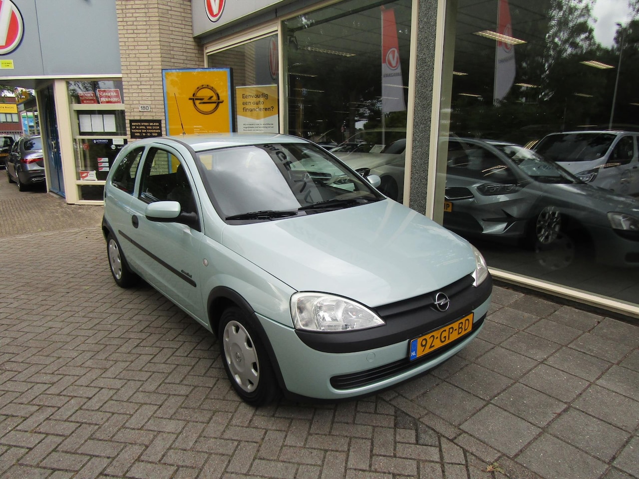 Opel Corsa - 1.2 AUTOMAAT MET NIEUWE APK & BEURT - AutoWereld.nl