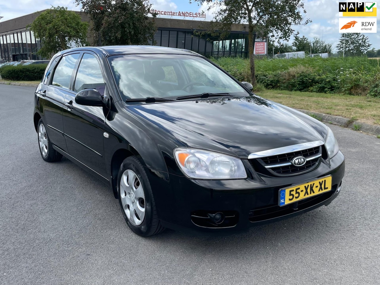 Kia Cerato - 1.6-16V LX 1.6-16V LX, Trekhaak, Elektrische ramen, Radio CD, 2e eig afk, Geen import, Nap, Nwe apk! - AutoWereld.nl