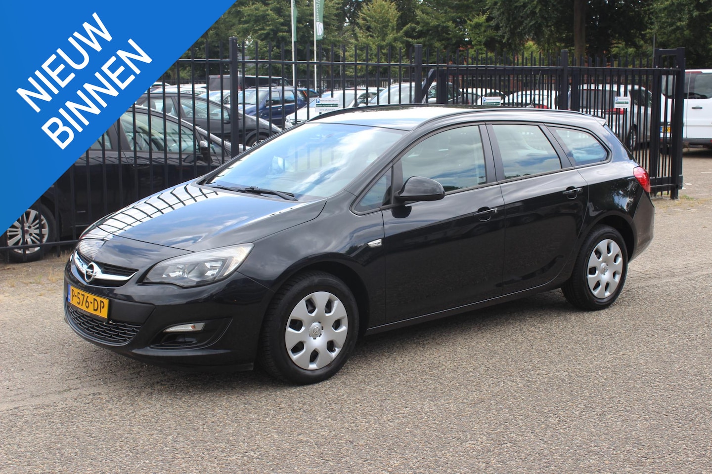 Opel Astra Sports Tourer - 1.4 Edition 1.4 Edition - AutoWereld.nl