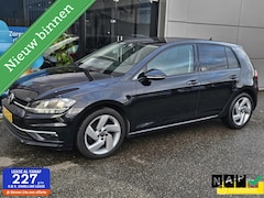 Volkswagen Golf - 1.0 TSI Highline Carplay/Stoelverwarming/PDC