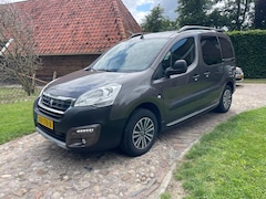 Peugeot Partner Tepee - 1.2 PureTech Allure-Navi-Camera-PDC-Trekhaak