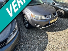 Mitsubishi Outlander - 2.4 Instyle EXPORT