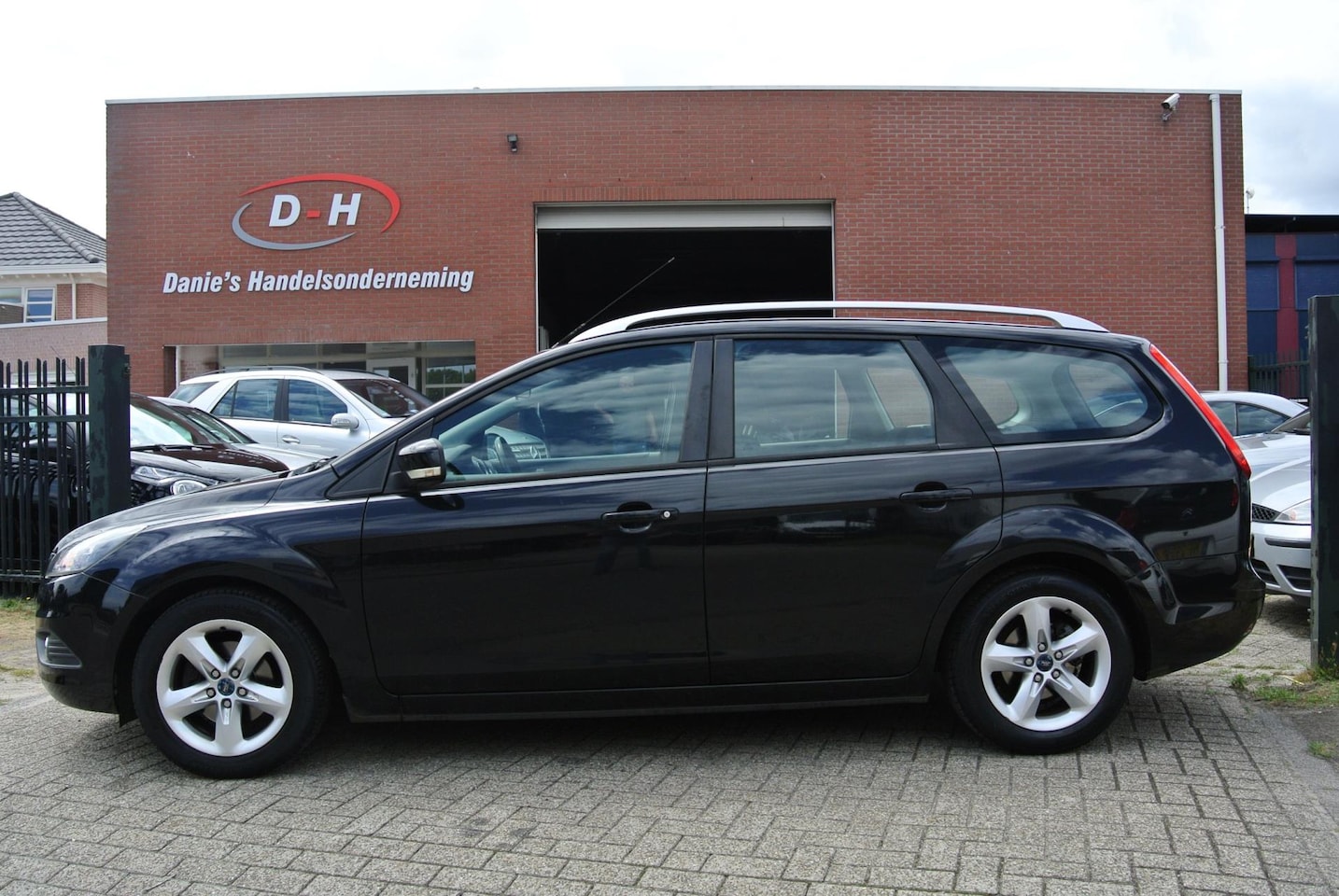Ford Focus Wagon - 1.6 Comfort airco apk 28-01-2026 inruil mogelijk nap - AutoWereld.nl
