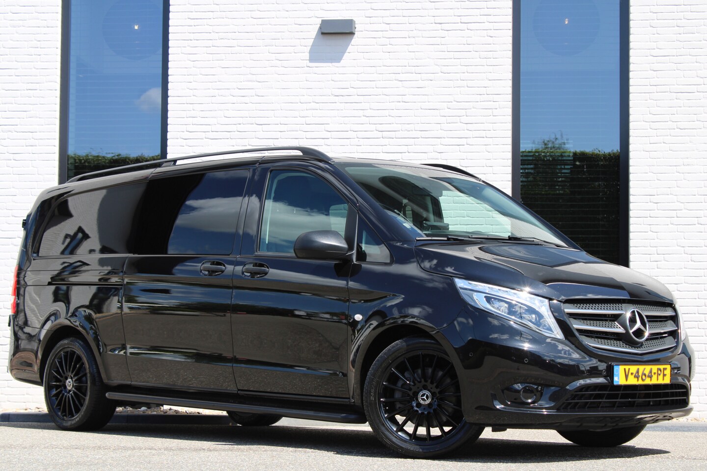 Mercedes-Benz Vito - 119 CDI / Aut / XXL / DC / Comfort / Led-Xenon / Navi / Camera / Nette Staat - AutoWereld.nl